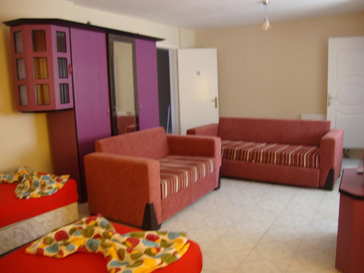 Degerli Motel Seferihisar Rum bild